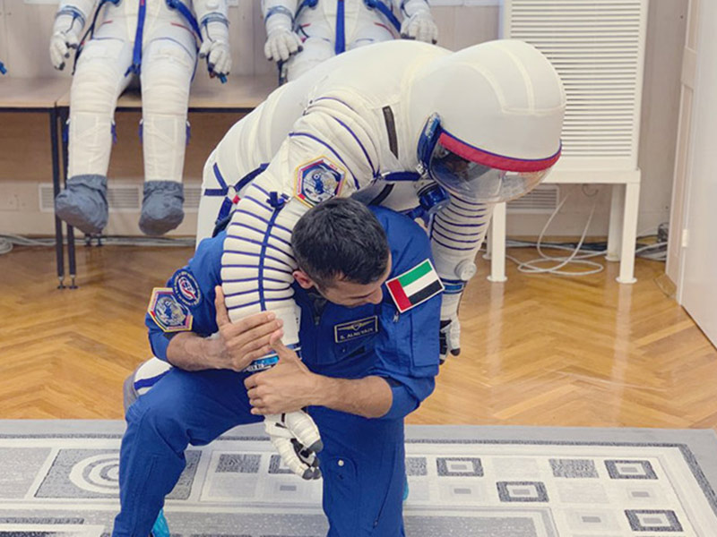 سلطان النيادي يتحدث عن التحضيرات القاسية التي خضع لها قبل الرحلة التاريخية